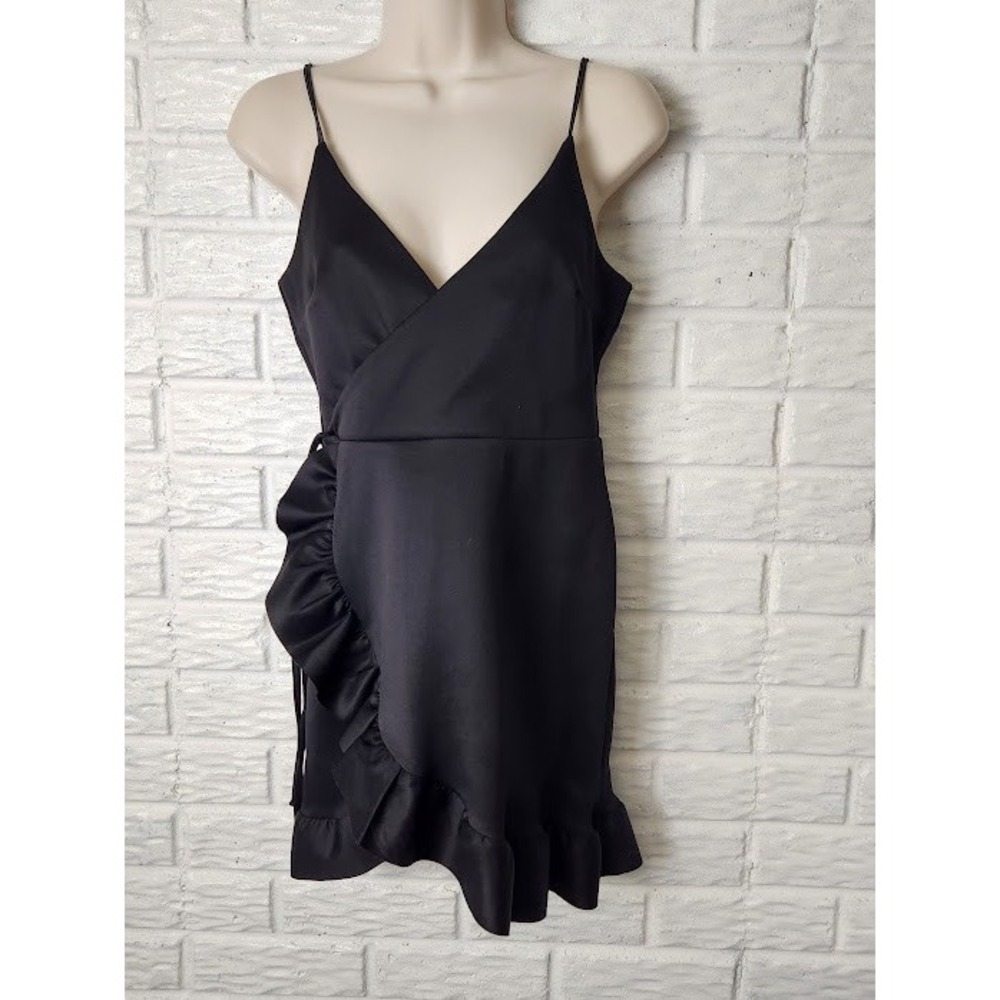 ASOS little black dress Size 6 Petite NWT Ruffle V neck Formal Stretch